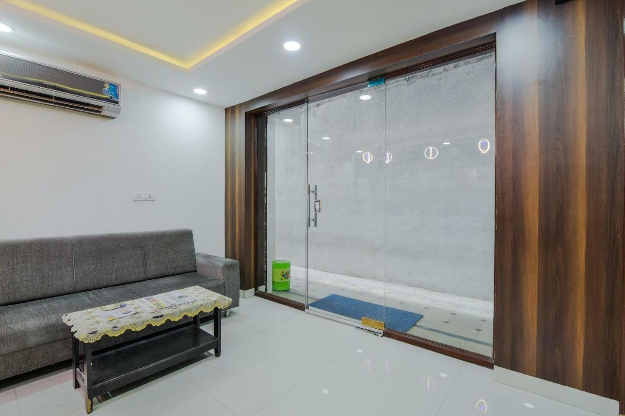 Neema Residency Hotel Anantapur Exterior photo